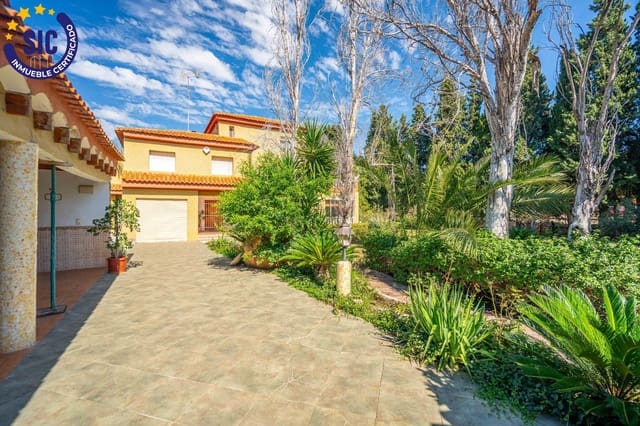 4 soveværelse Villa til salg i Torrent med swimmingpool - € 437.000 (Ref: 9419580)