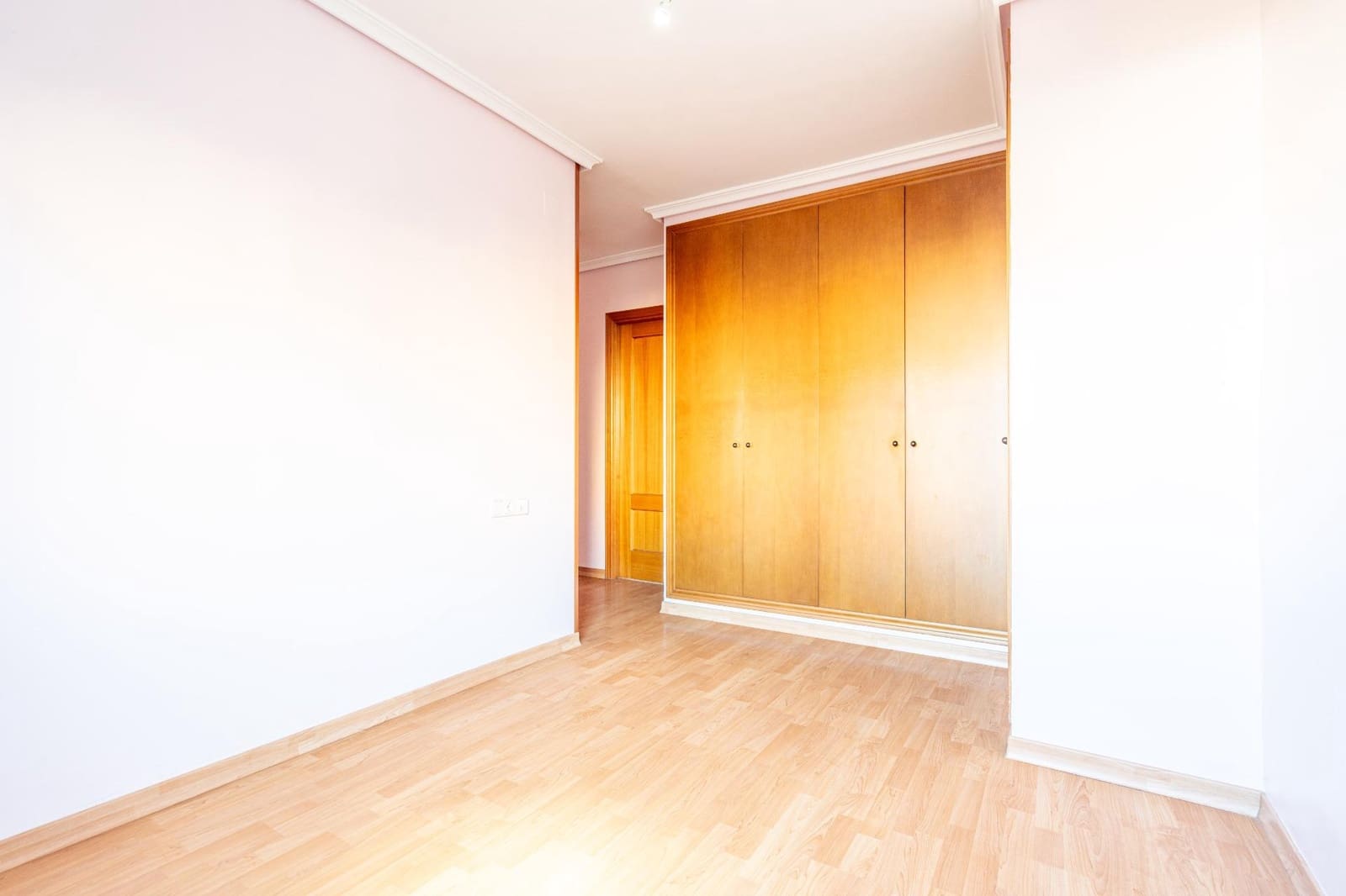 3 slaapkamer Flat te koop in Valencia stad - € 360.000 (Ref: 9422283)