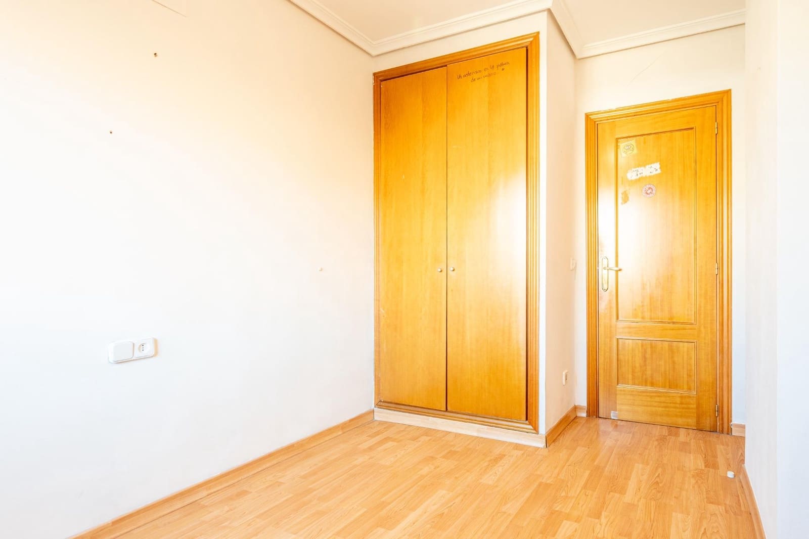 3 slaapkamer Flat te koop in Valencia stad - € 360.000 (Ref: 9422283)