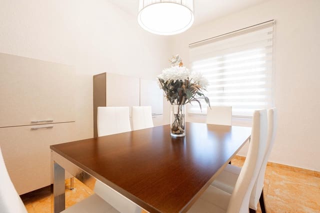 5 soveværelse Villa til salg i La Cañada, Paterna med swimmingpool - € 460.000 (Ref: 9427411)