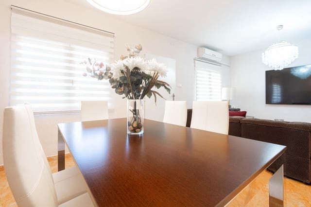 5 soveværelse Villa til salg i La Cañada, Paterna med swimmingpool - € 460.000 (Ref: 9427411)