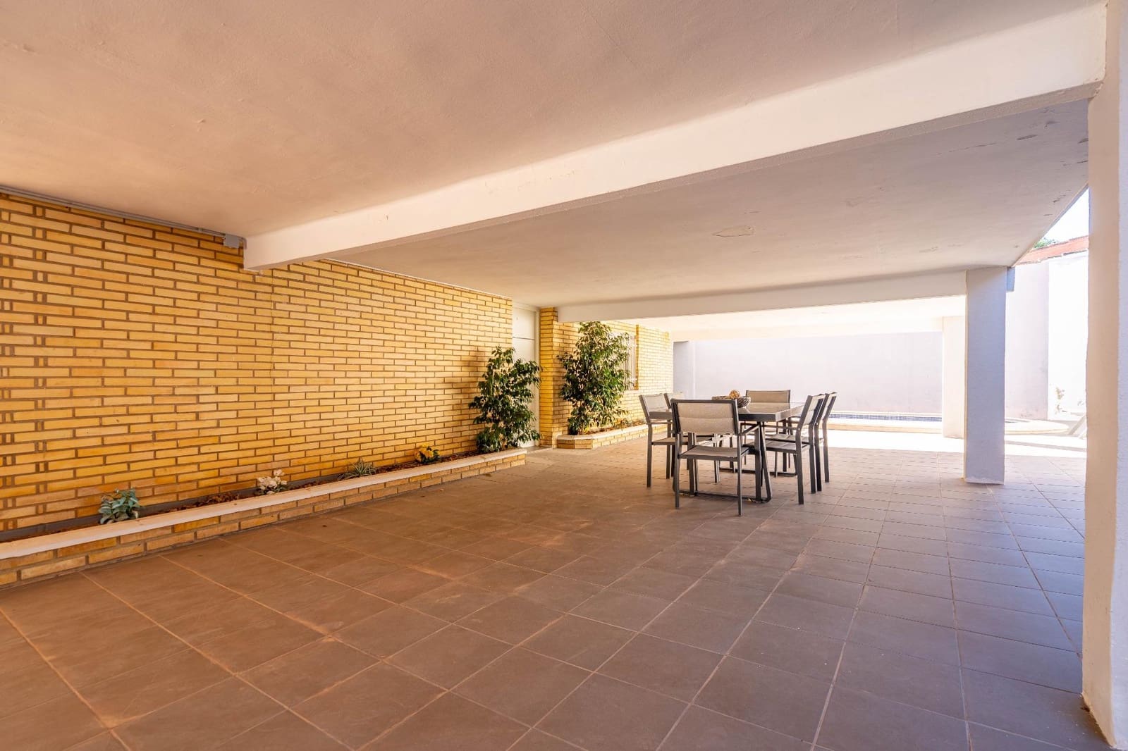 5 makuuhuone Huvila myytävänä paikassa La Canada mukana uima-altaan - 460 000 € (Ref: 9427411)