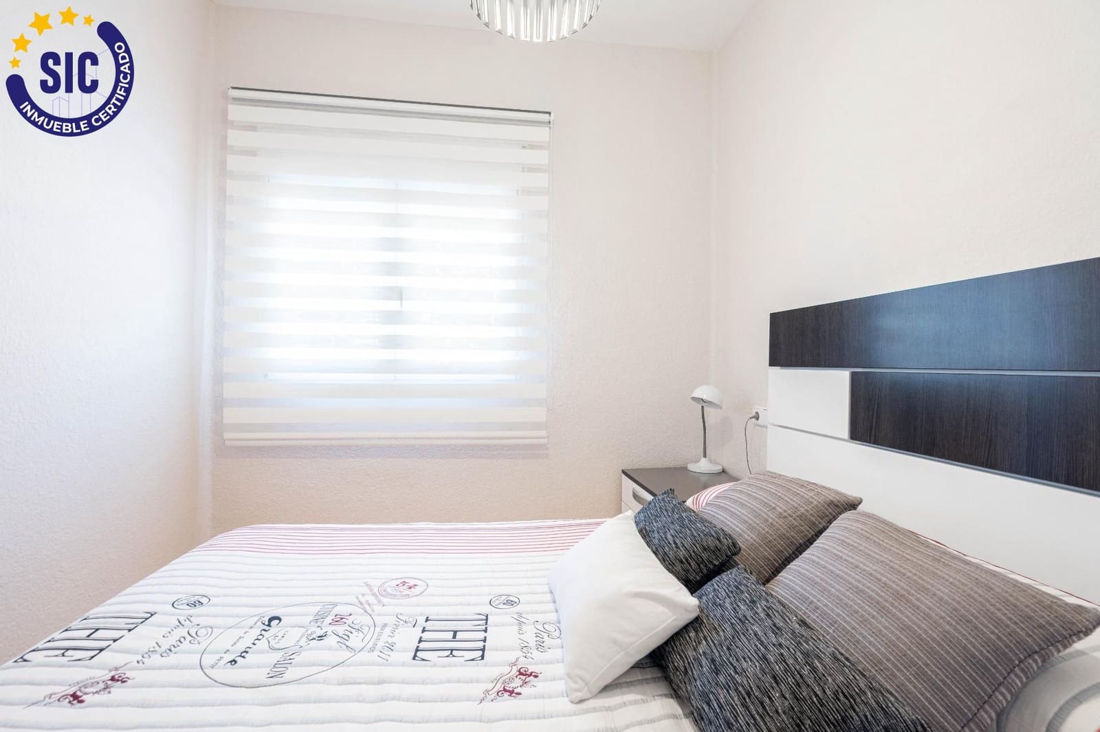 5 bedroom Villa for sale in La Canada with pool - € 460,000 (Ref: 9427411)