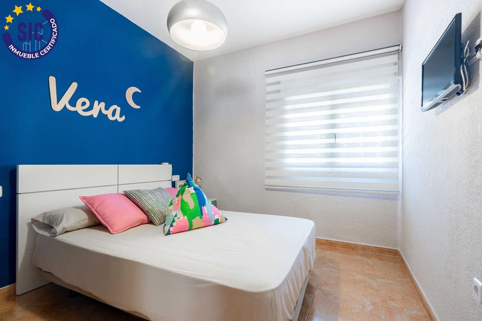 5 bedroom Villa for sale in La Canada with pool - € 460,000 (Ref: 9427411)