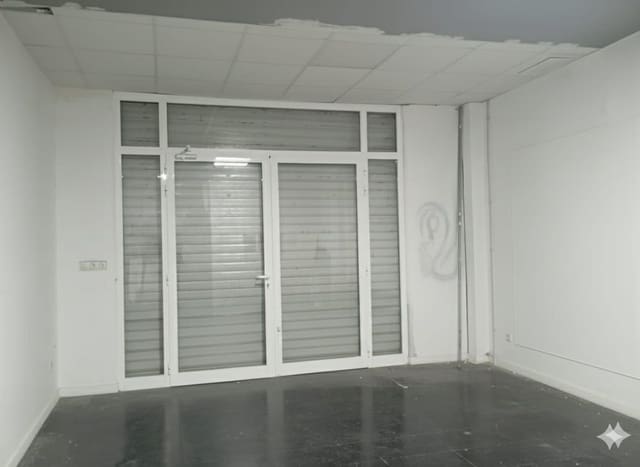 Local Comercial en Cami de Vera, València ciudad en venta - 110.000 € (Ref: 9435185)