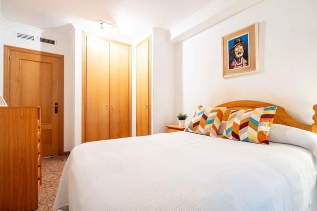 3 chambre Appartement à vendre à Cabanyal-Canyamelar, Valence ville - 320 000 € (Ref: 9437572)