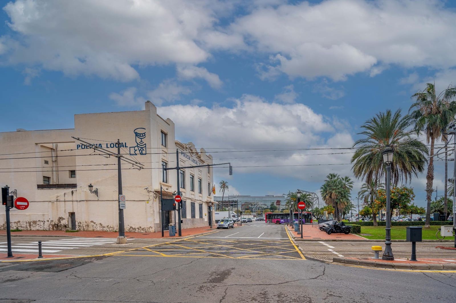 3 bedroom Flat for sale in Valencia city - € 320,000 (Ref: 9437572)