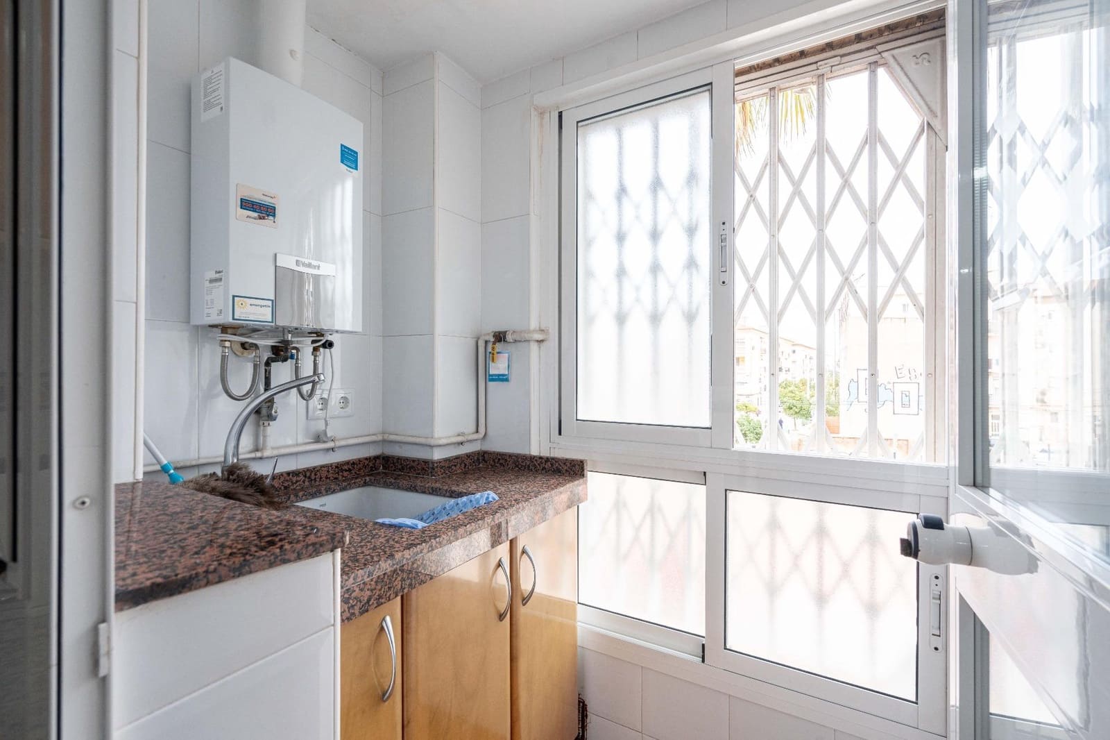 3 bedroom Flat for sale in Valencia city - € 320,000 (Ref: 9437572)