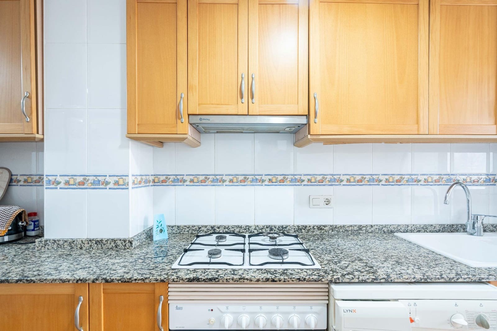 3 bedroom Flat for sale in Valencia city - € 320,000 (Ref: 9437572)