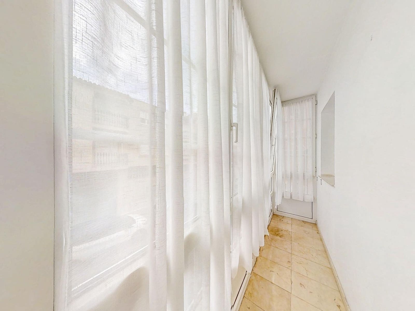 5 soveværelse Villa til salg i Canals med swimmingpool garage - € 699.000 (Ref: 9437574)