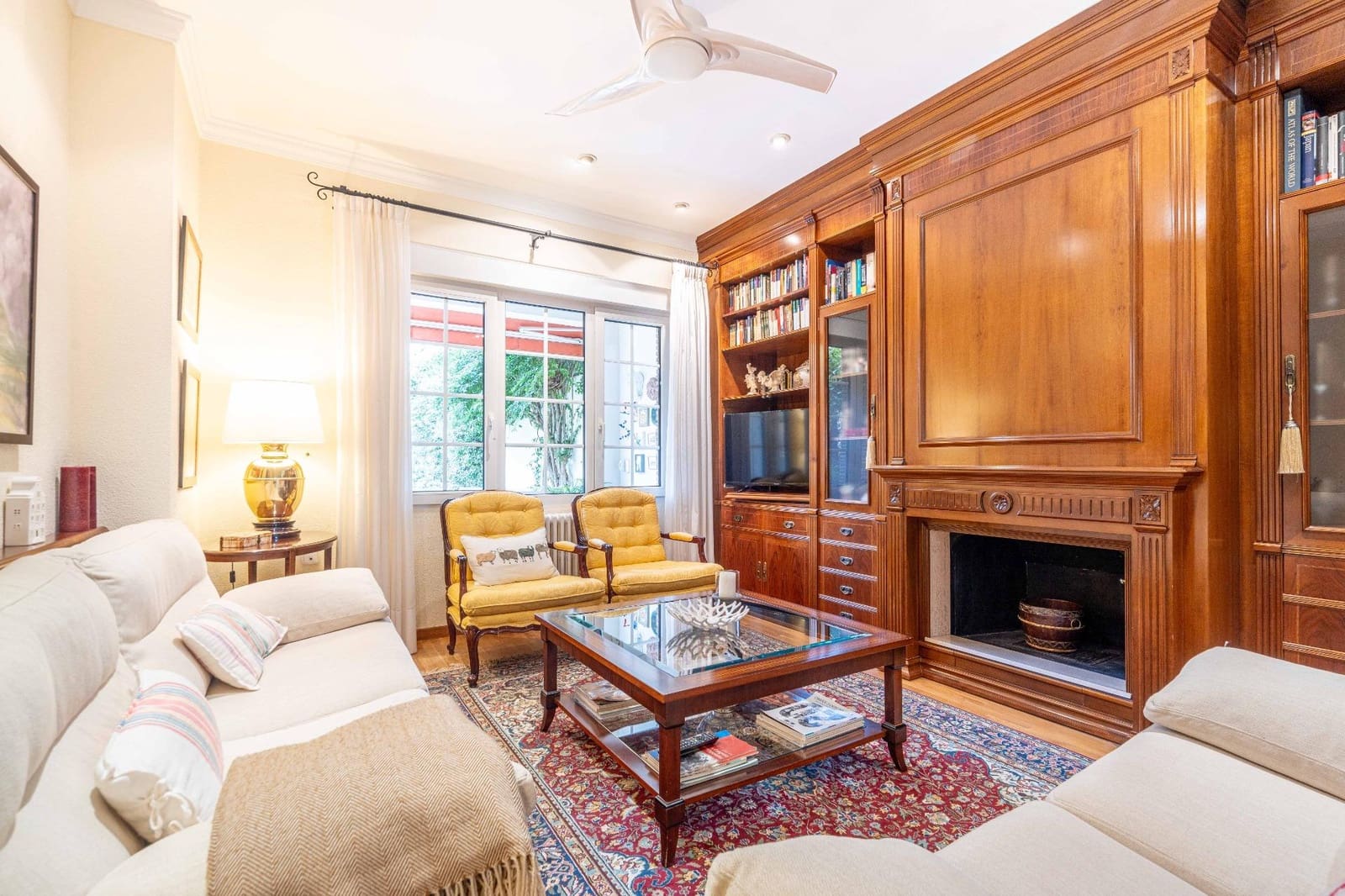 5 soveværelse Villa til salg i Canals med swimmingpool garage - € 699.000 (Ref: 9437574)