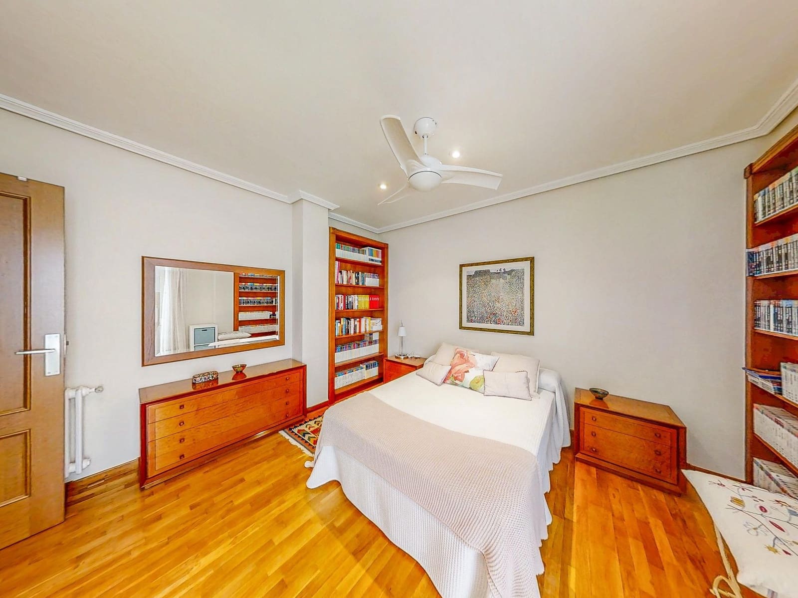 5 soveværelse Villa til salg i Canals med swimmingpool garage - € 699.000 (Ref: 9437574)