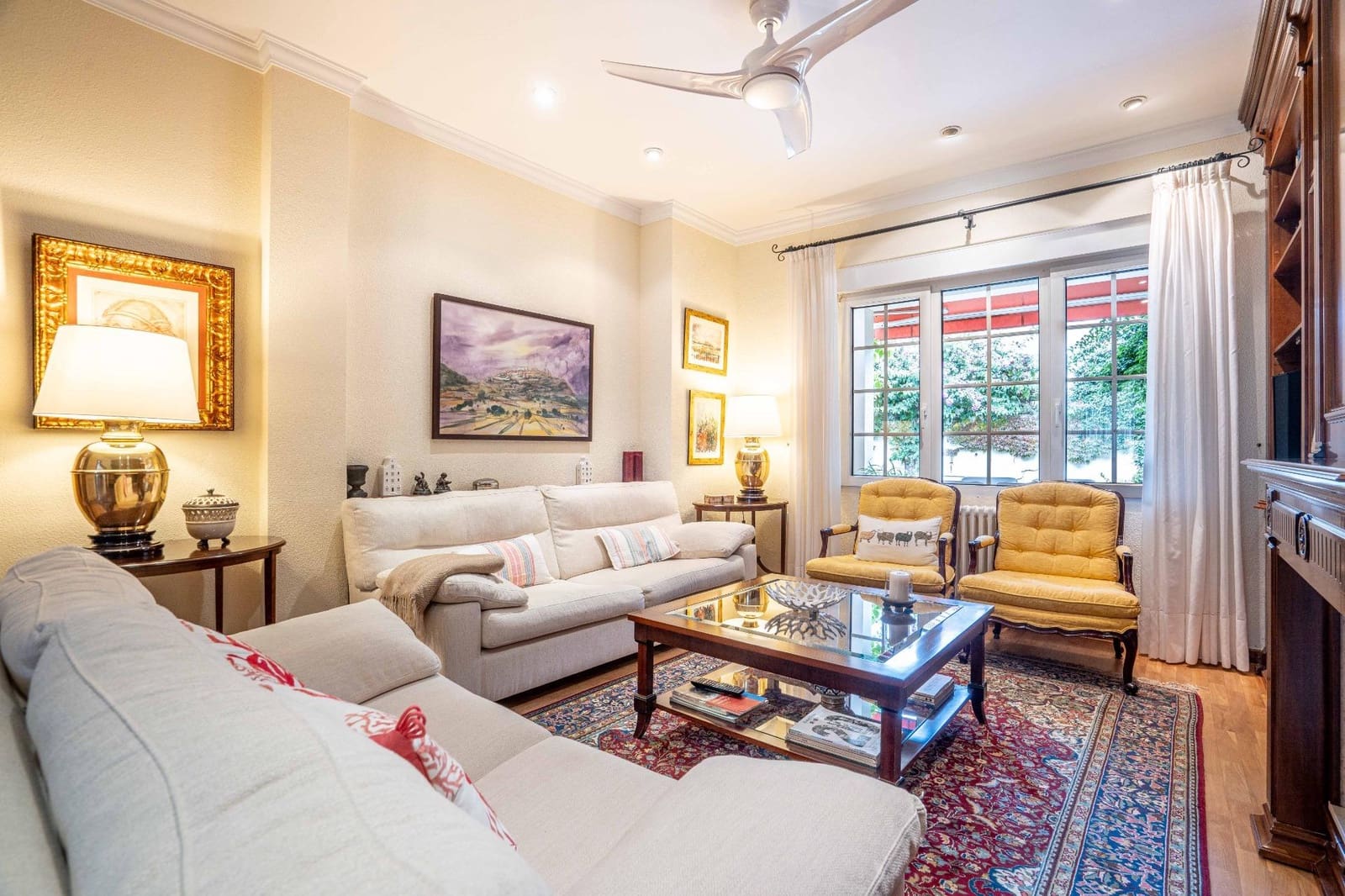 5 soveværelse Villa til salg i Canals med swimmingpool garage - € 699.000 (Ref: 9437574)