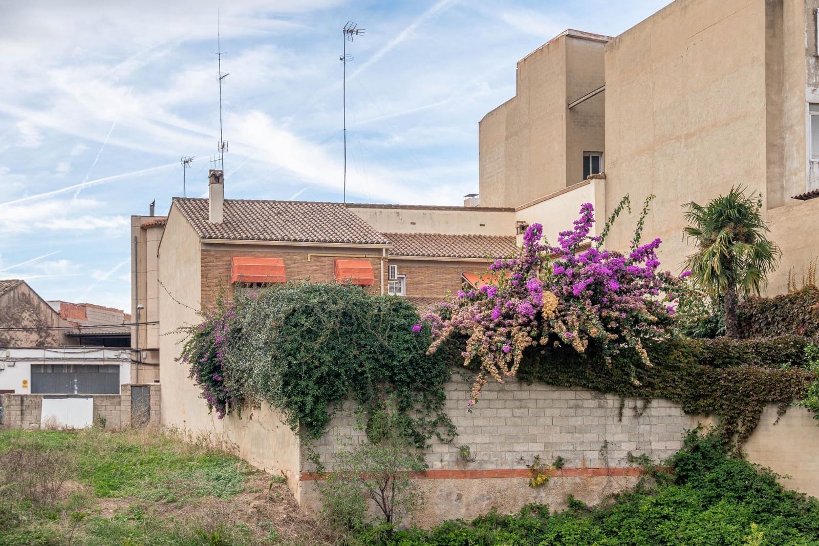 5 soveværelse Villa til salg i Canals med swimmingpool garage - € 699.000 (Ref: 9437574)