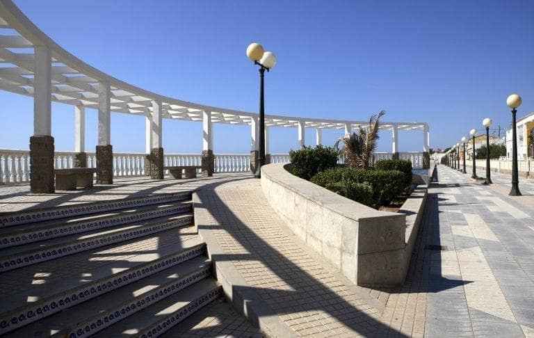 3 sovrum Radhus till salu i Moncofa med garage - 332 000 € (Ref: 9450425)