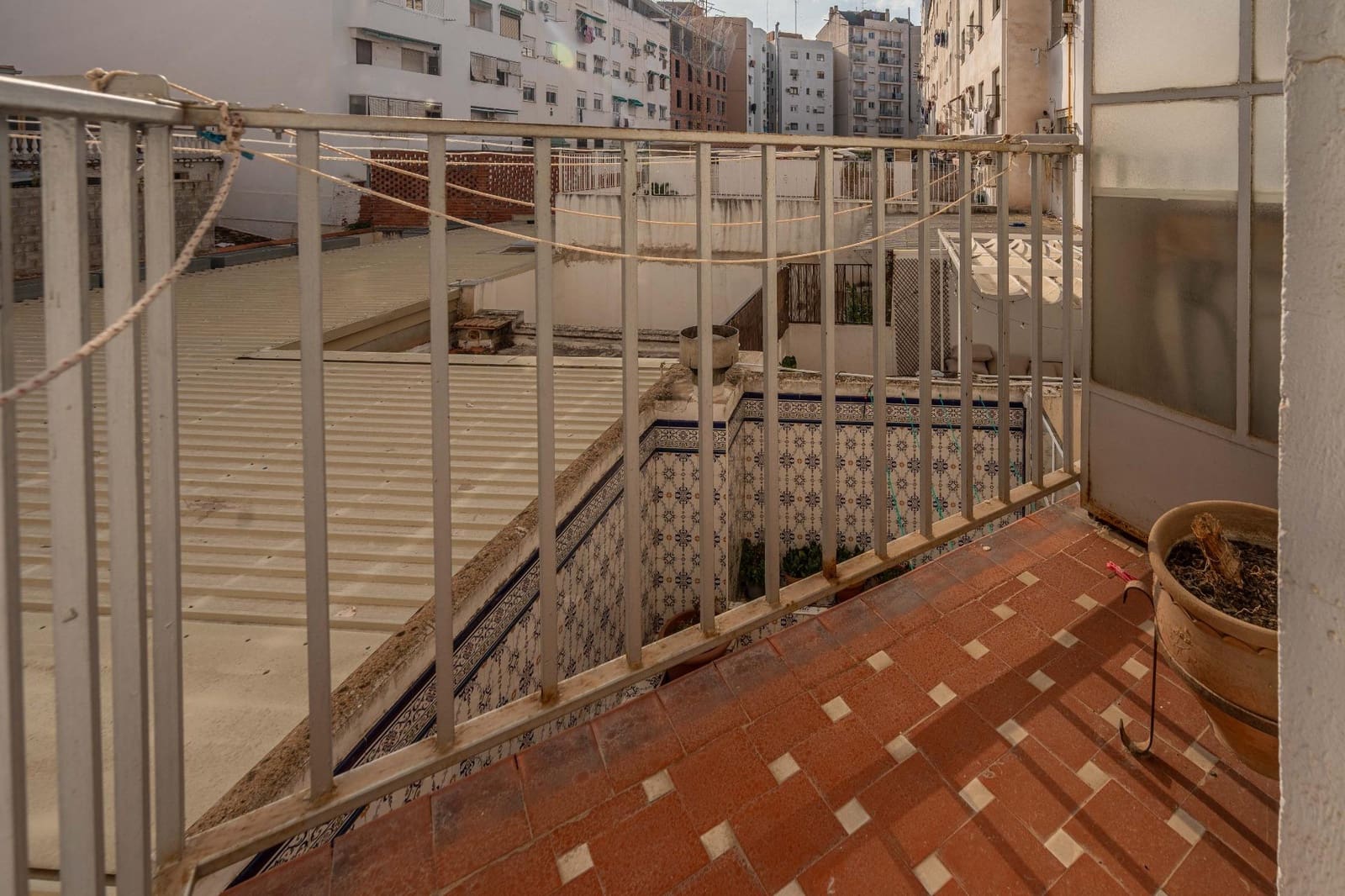 5 soveværelse Lejlighed til salg i Valencia by med garage - € 390.000 (Ref: 9456479)