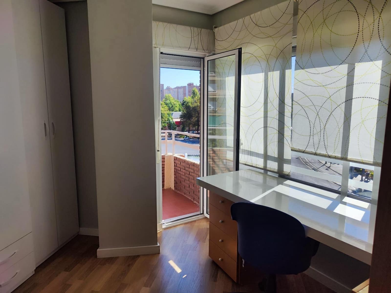 3 Zimmer Wohnung zu vermieten in Valencia Stadt mit Garage - 1.350 € (Ref: 9476231)