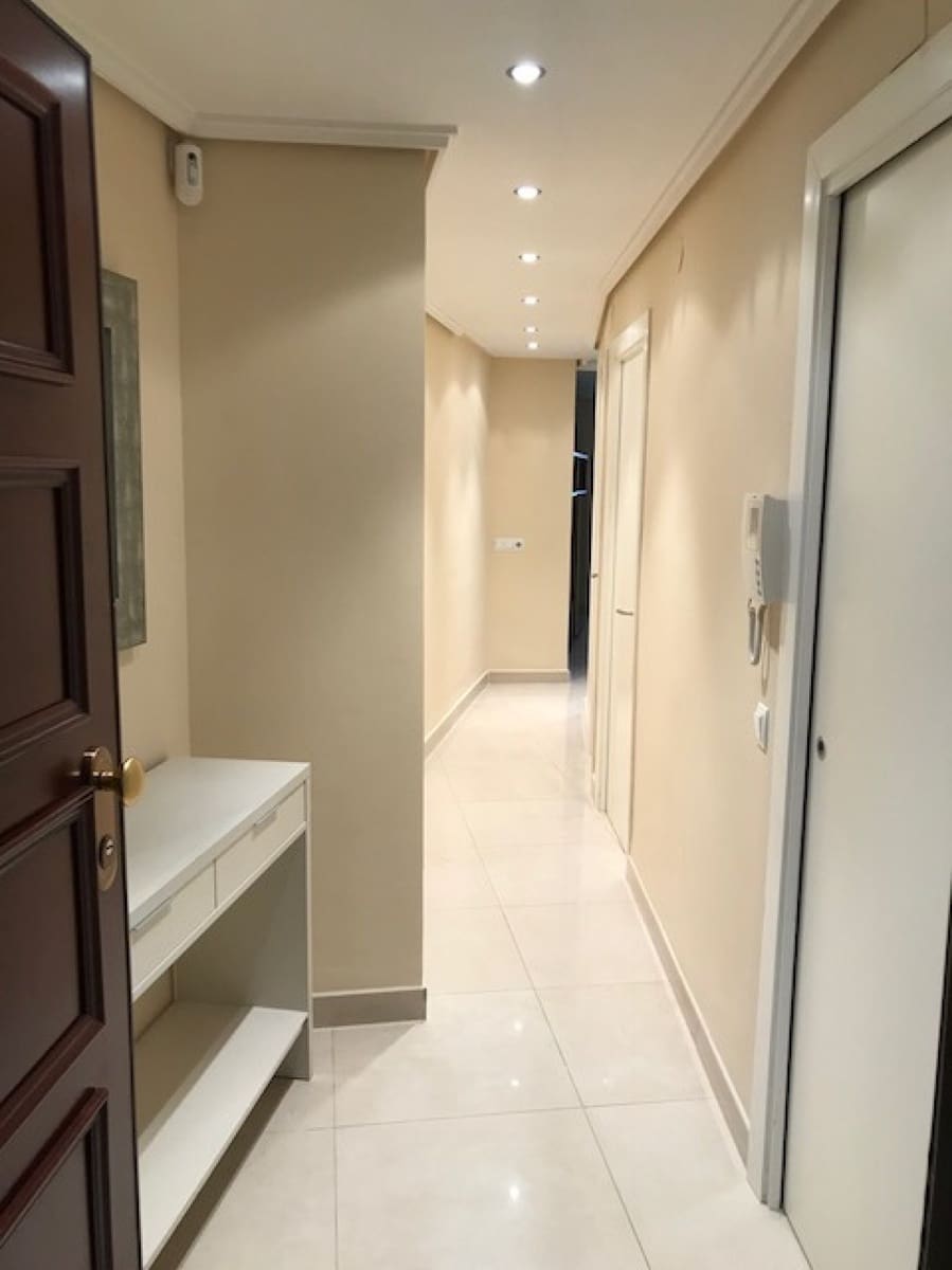 2 sypialnia Mieszkanie do wynajęcia w Miasto Walencja - 1 400 € (Ref: 9491611)