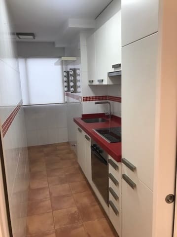 2 bedroom Flat for rent in Mestalla, Valencia city - € 1,300 (Ref: 9491611)