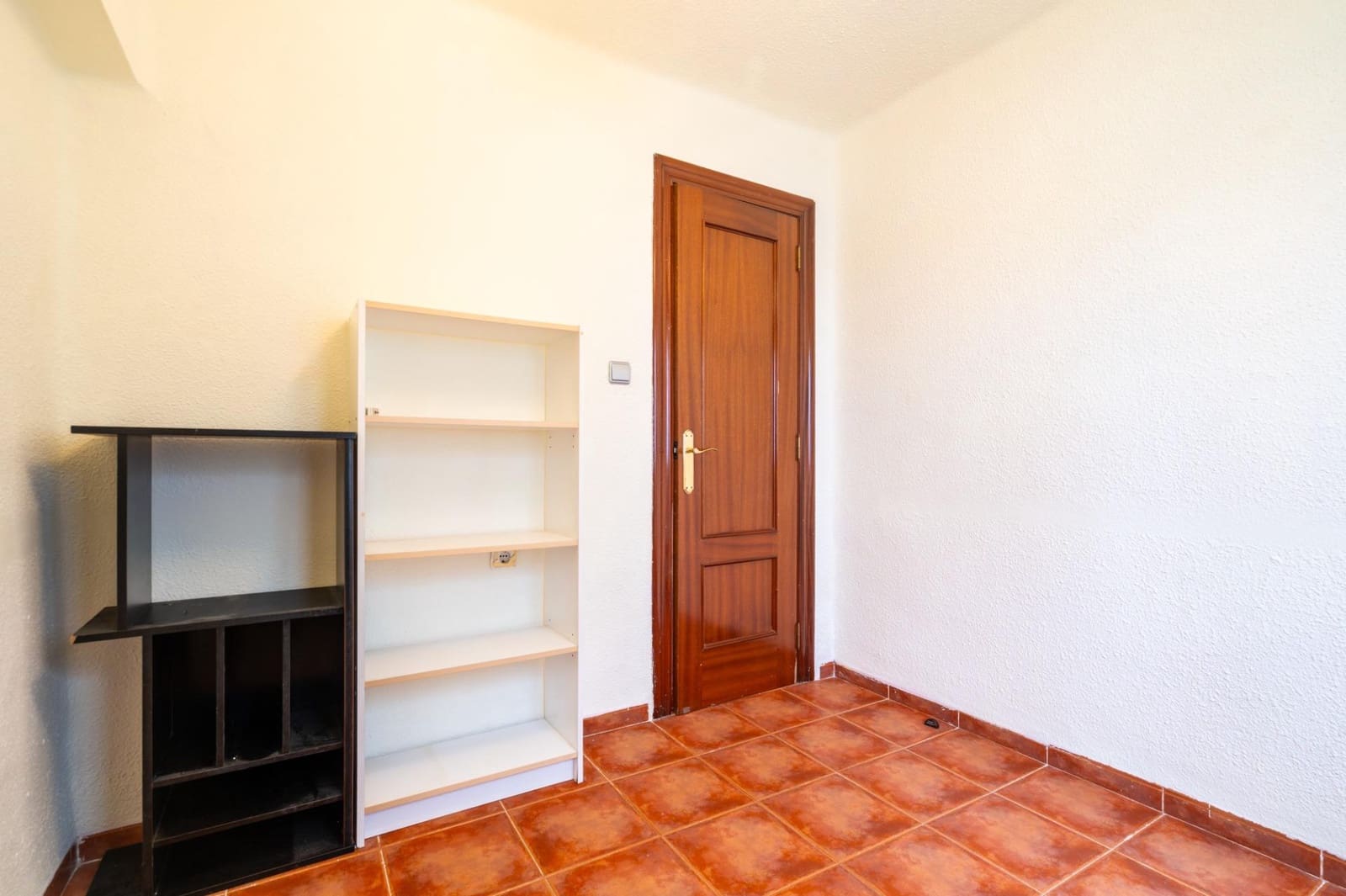 3 bedroom Flat for sale in Valencia city - € 195,000 (Ref: 9497537)