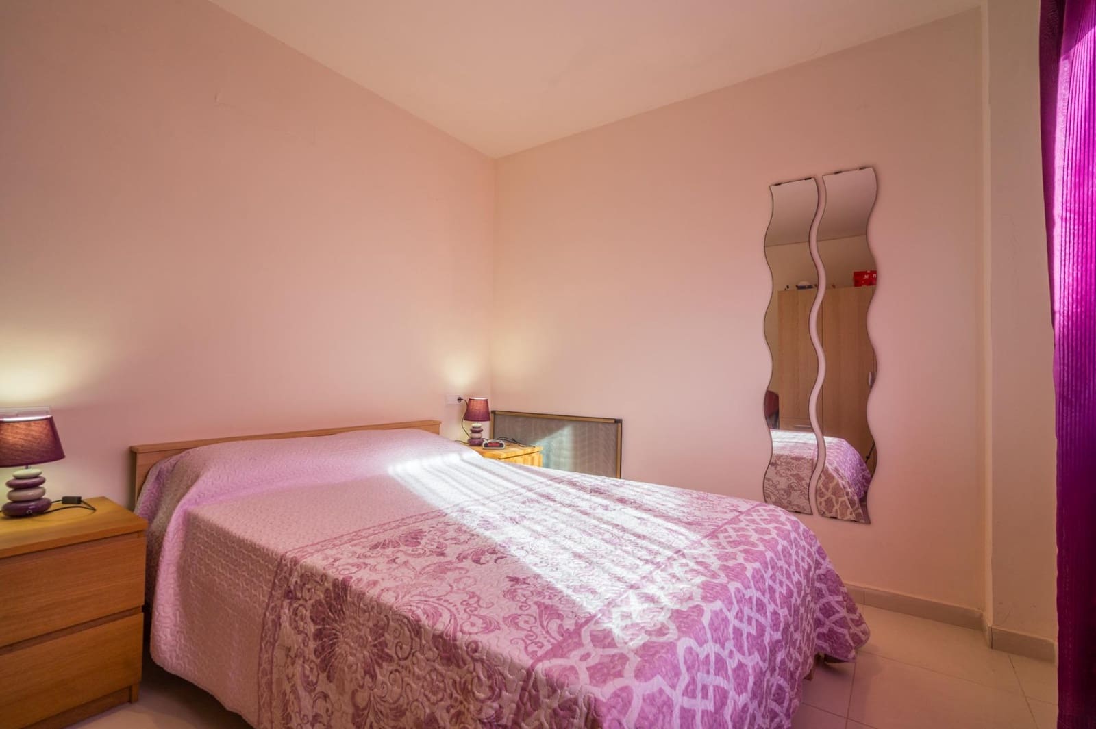 3 soveværelse Semi-Rækkehus til salg i Oliva med swimmingpool - € 220.000 (Ref: 9513560)