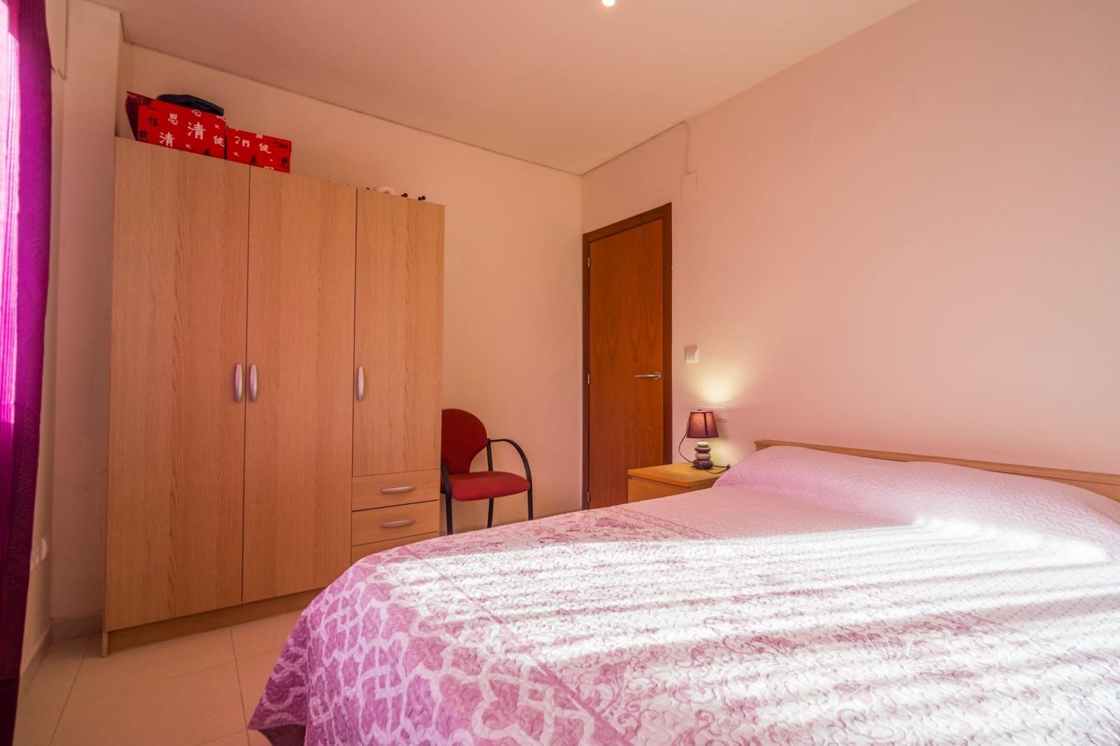 3 soveværelse Semi-Rækkehus til salg i Oliva med swimmingpool - € 220.000 (Ref: 9513560)