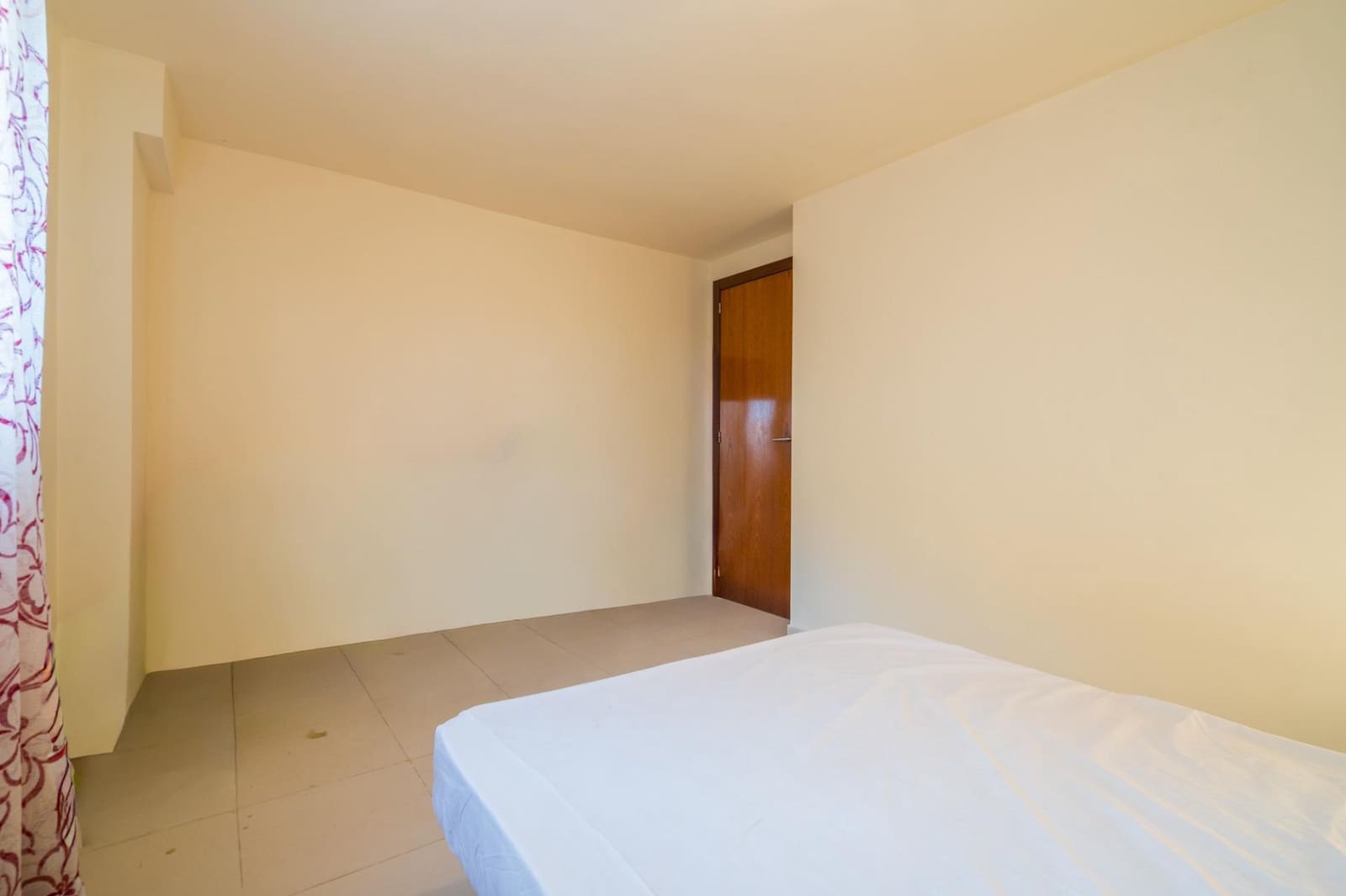 3 soveværelse Semi-Rækkehus til salg i Oliva med swimmingpool - € 220.000 (Ref: 9513560)