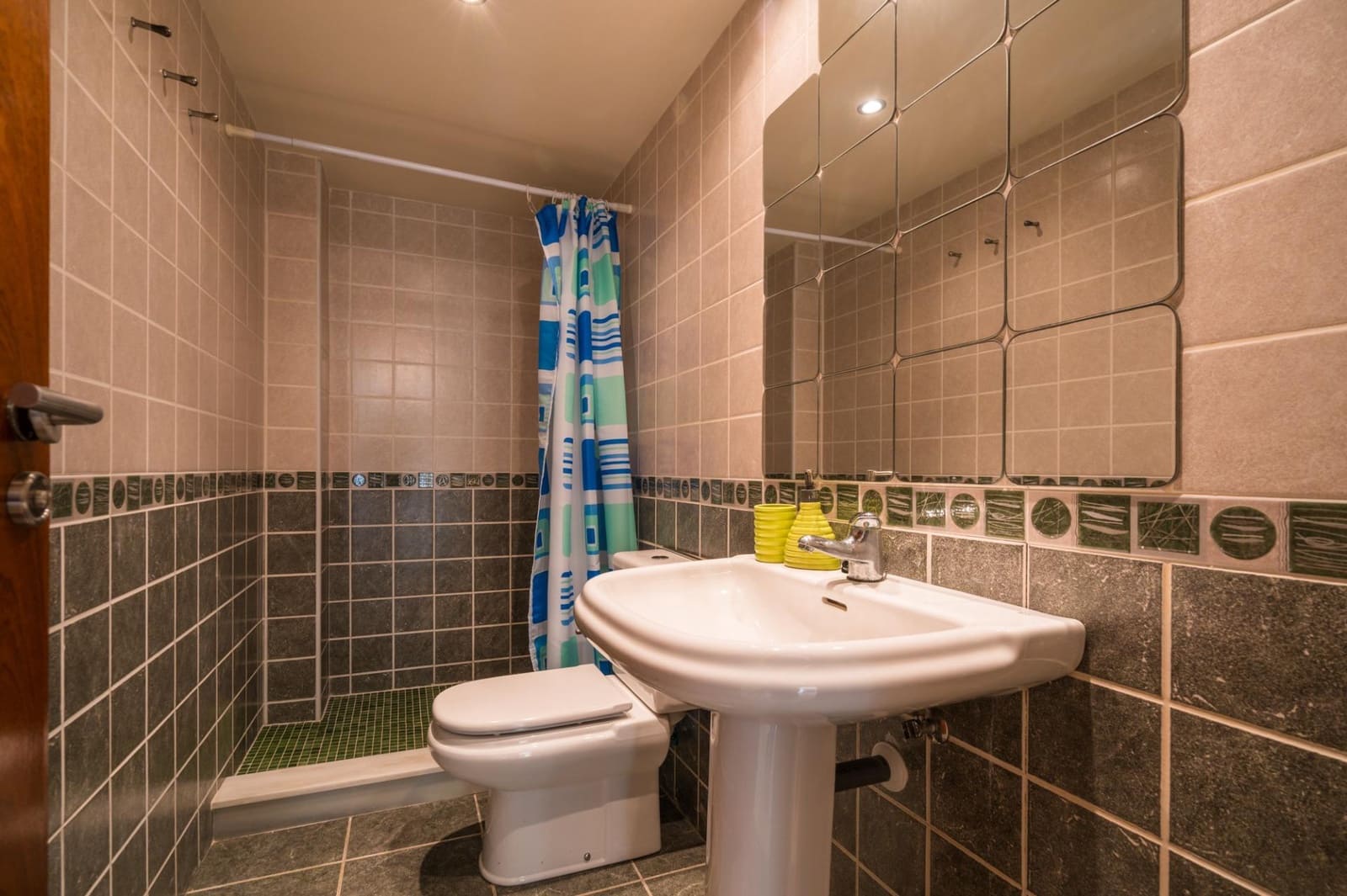 3 soveværelse Semi-Rækkehus til salg i Oliva med swimmingpool - € 220.000 (Ref: 9513560)