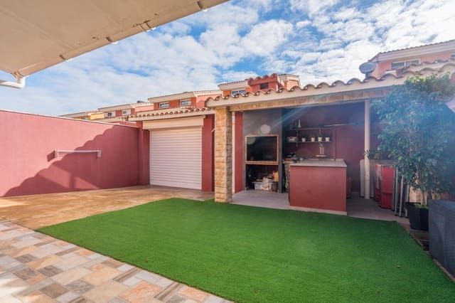 6 soverom Villa til salgs i Moncada med svømmebasseng - € 420 000 (Ref: 9536306)