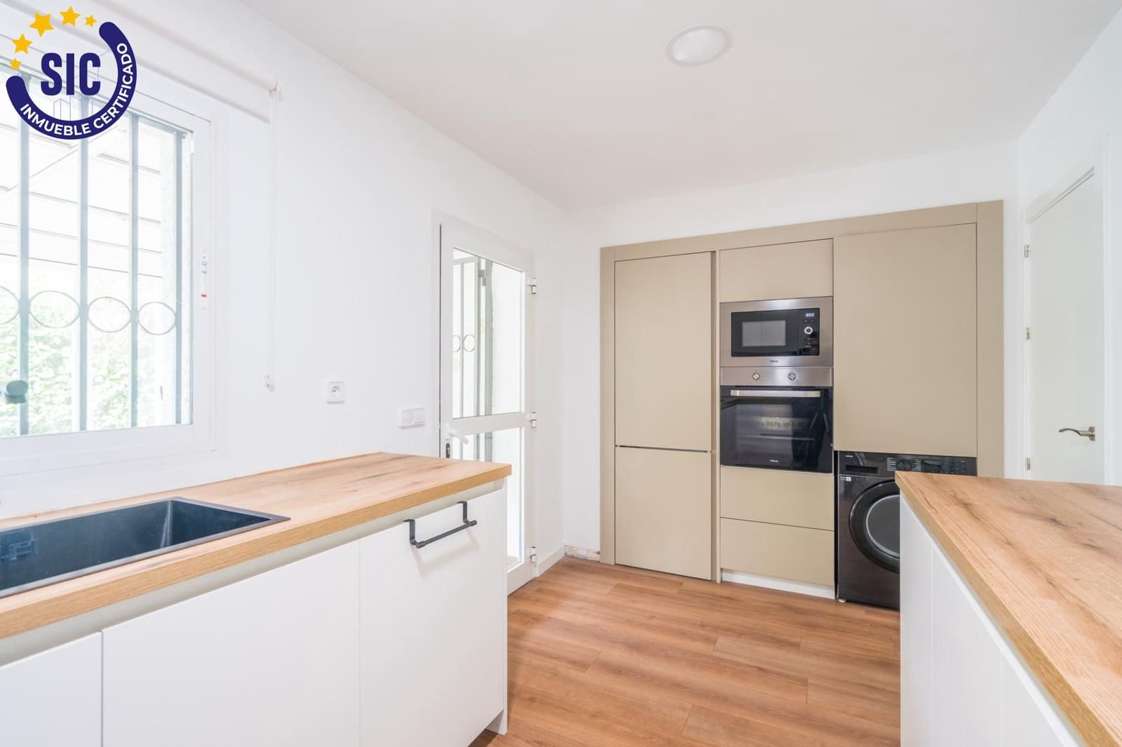 3 Zimmer Villa zu verkaufen in La Canada mit Pool - 580.000 € (Ref: 9541602)