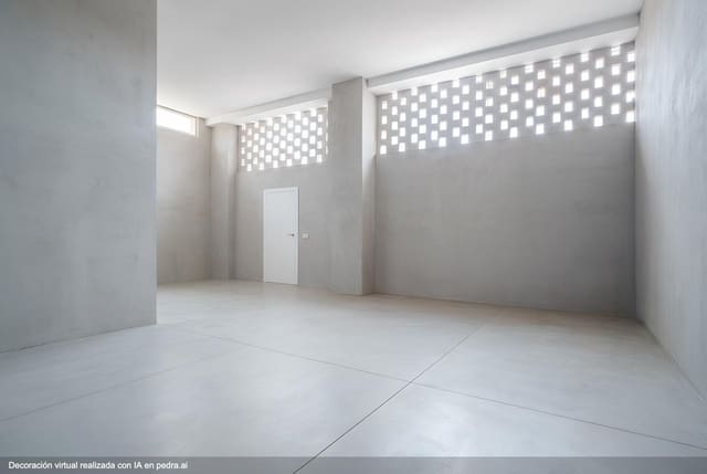 Commercieel te huur in La Punta, Valencia stad - € 1.250 (Ref: 9556029)