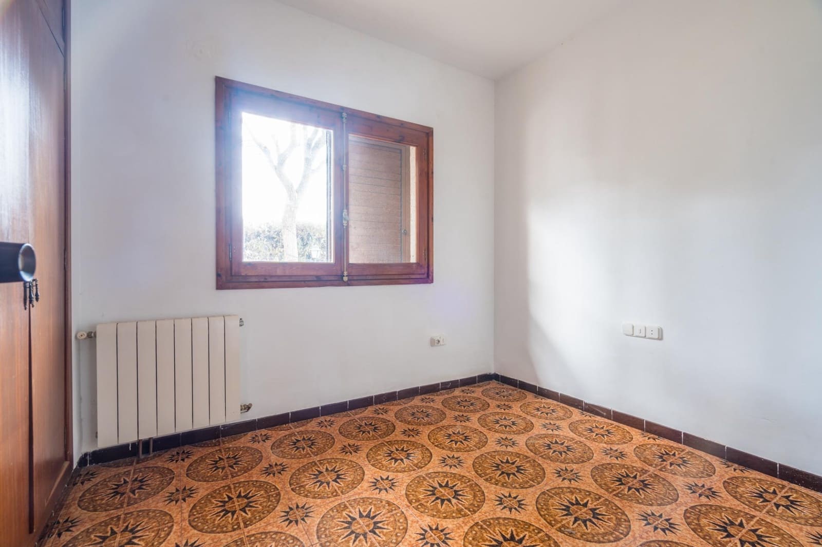 4 soverom Villa til salgs i La Canada med svømmebasseng garasje - € 560 000 (Ref: 9568988)