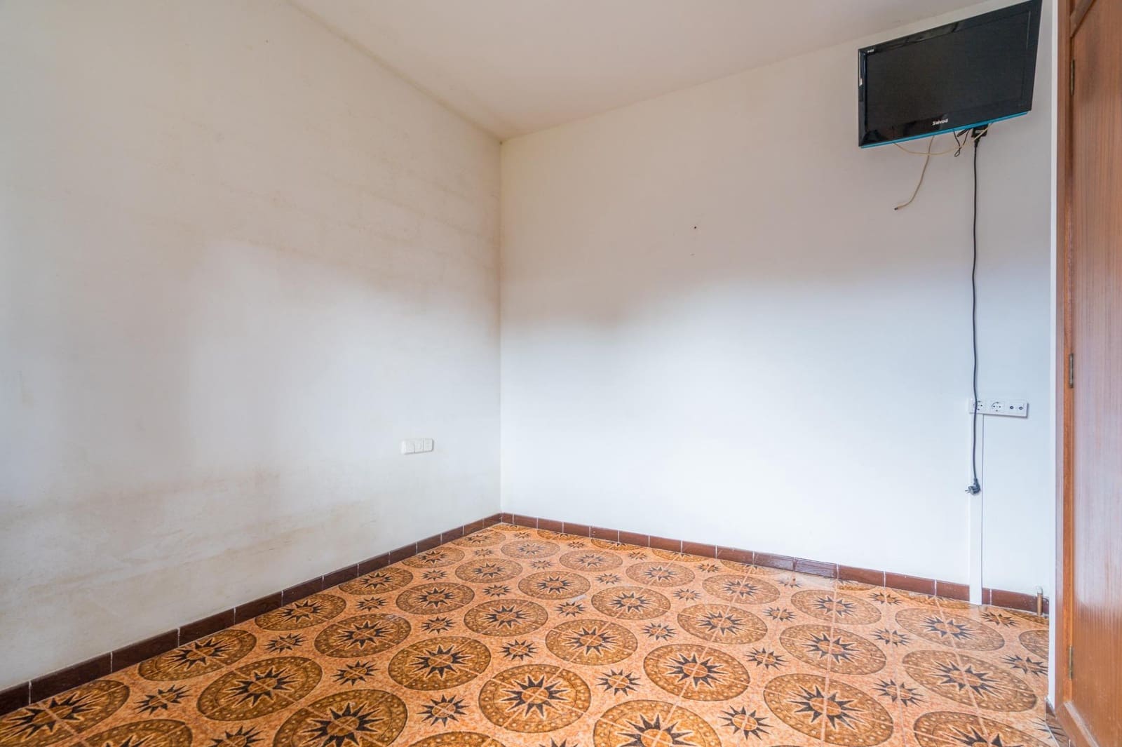 4 soverom Villa til salgs i La Canada med svømmebasseng garasje - € 560 000 (Ref: 9568988)