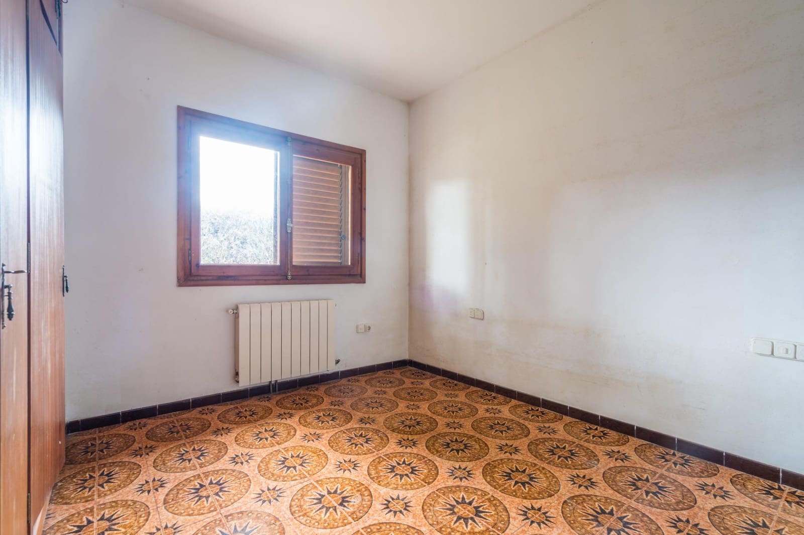 4 soverom Villa til salgs i La Canada med svømmebasseng garasje - € 560 000 (Ref: 9568988)