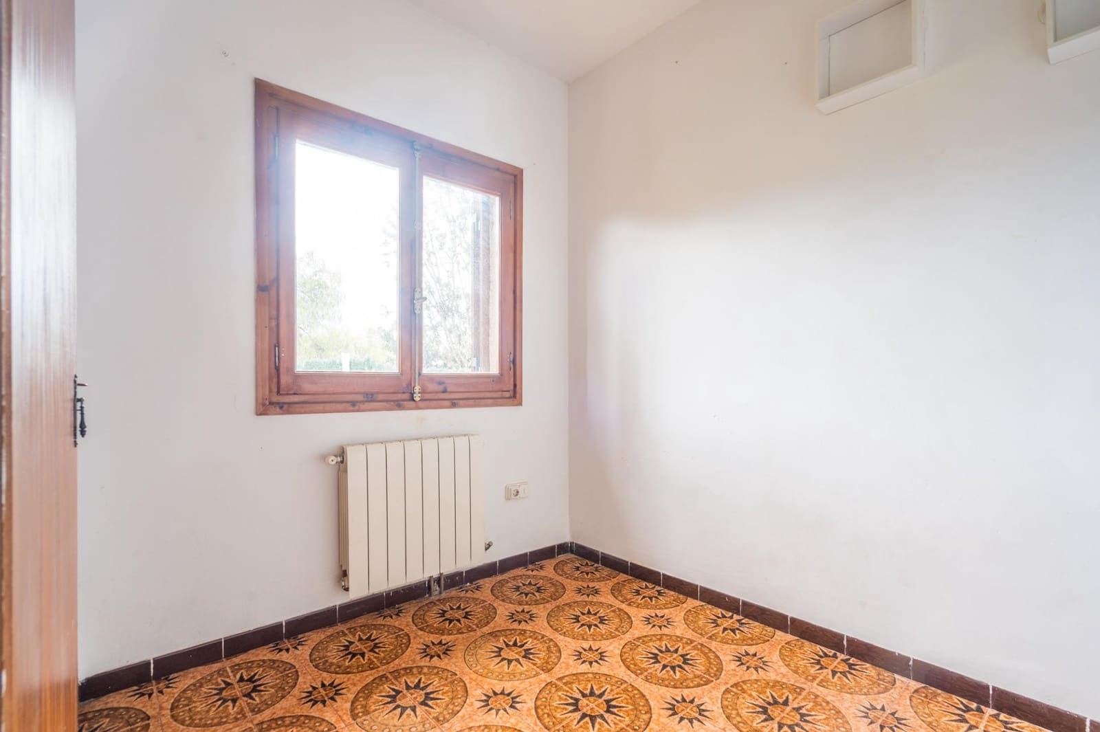 4 soverom Villa til salgs i La Canada med svømmebasseng garasje - € 560 000 (Ref: 9568988)