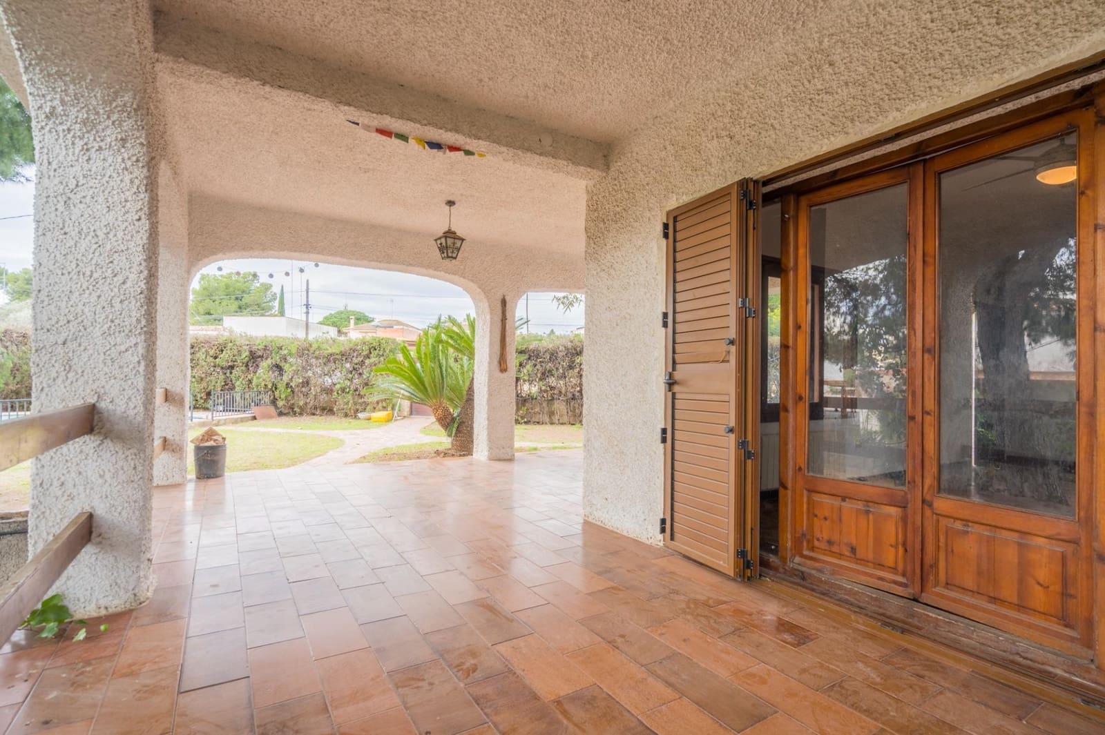 4 soverom Villa til salgs i La Canada med svømmebasseng garasje - € 560 000 (Ref: 9568988)