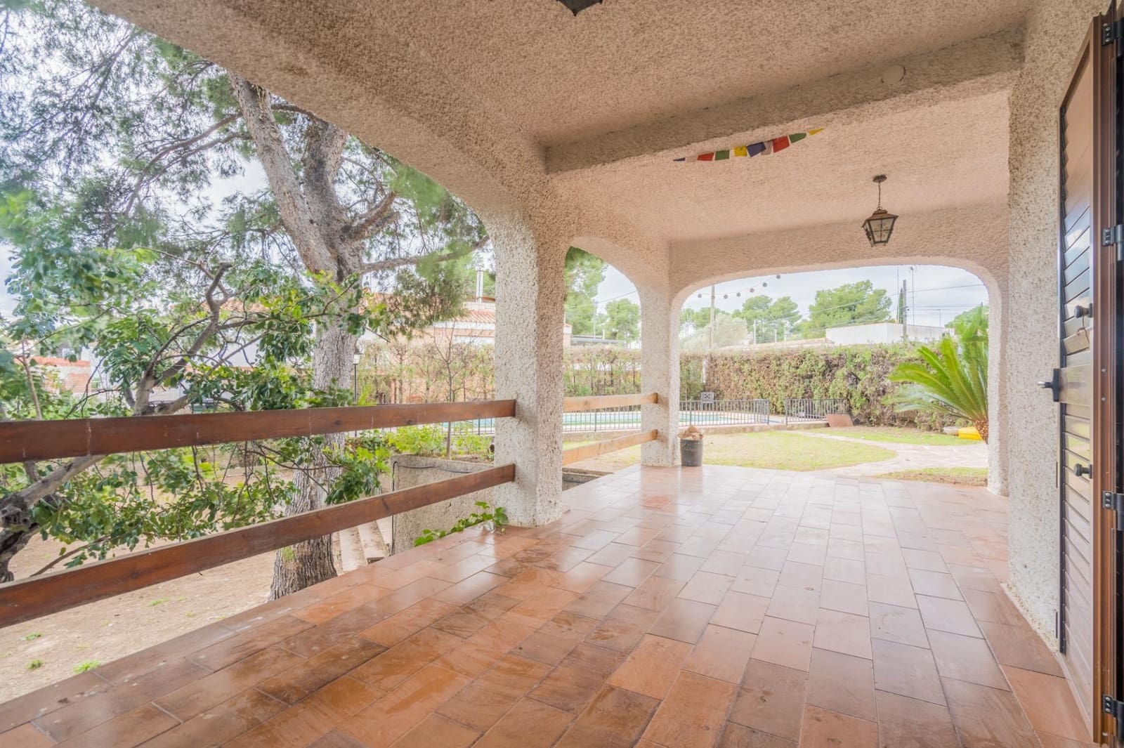 4 soverom Villa til salgs i La Canada med svømmebasseng garasje - € 560 000 (Ref: 9568988)