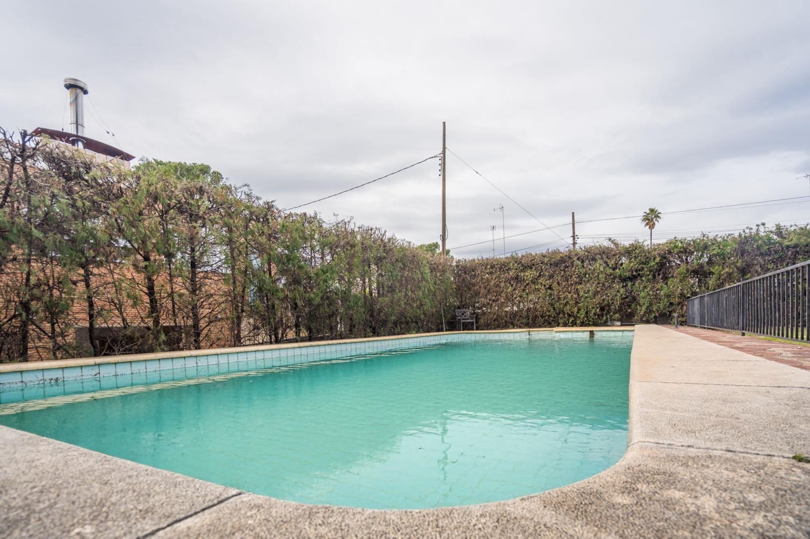 4 soverom Villa til salgs i La Canada med svømmebasseng garasje - € 560 000 (Ref: 9568988)