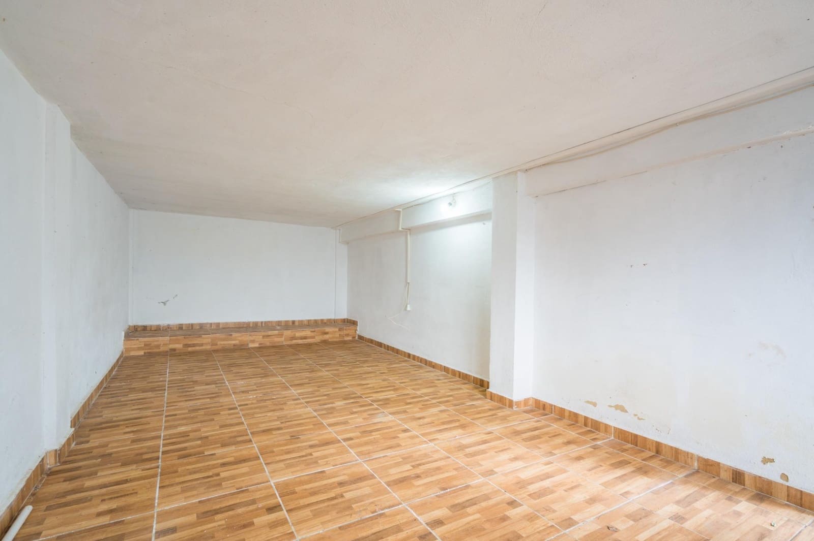 4 soverom Villa til salgs i La Canada med svømmebasseng garasje - € 560 000 (Ref: 9568988)