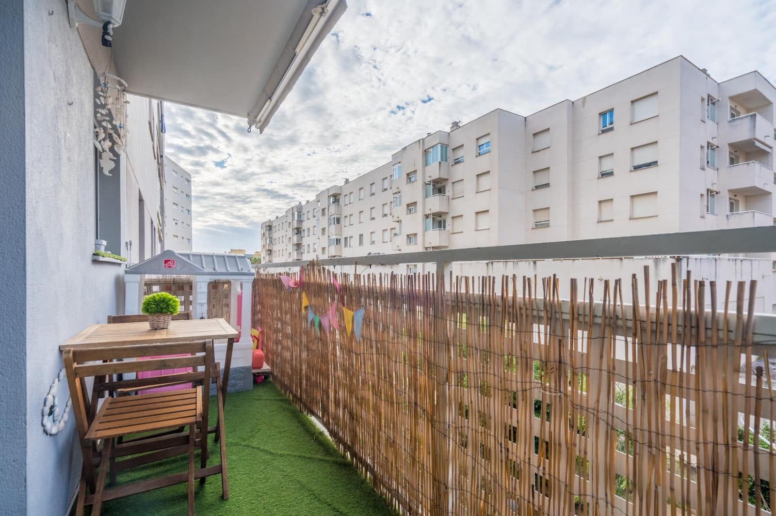 2 slaapkamer Flat te koop in Paterna met garage - € 190.000 (Ref: 9571370)