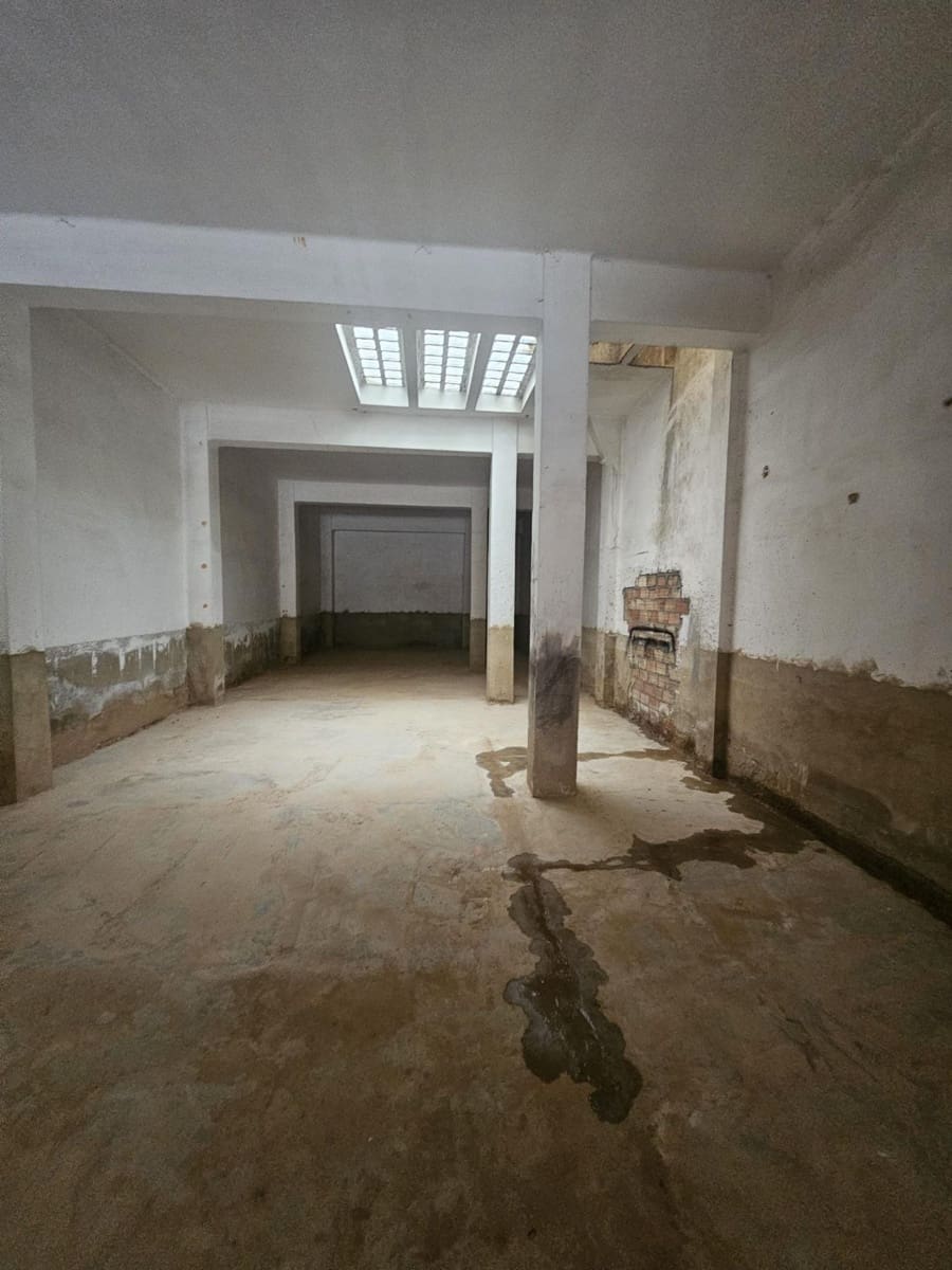 Gewerbe zu verkaufen in Benetusser - 80.000 € (Ref: 9571371)