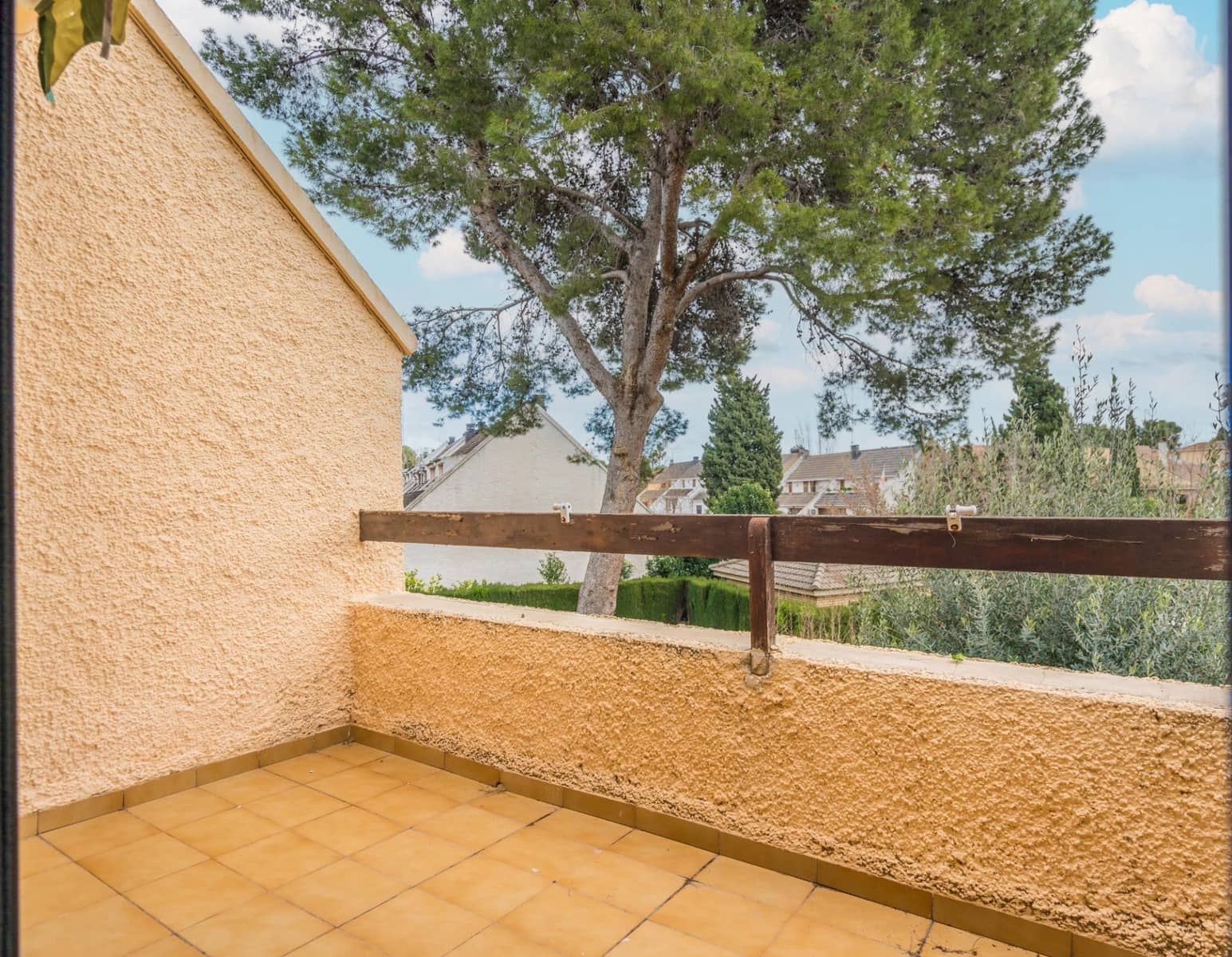 3 bedroom Terraced Villa for sale in La Canada with pool garage - € 460,000 (Ref: 9584516)