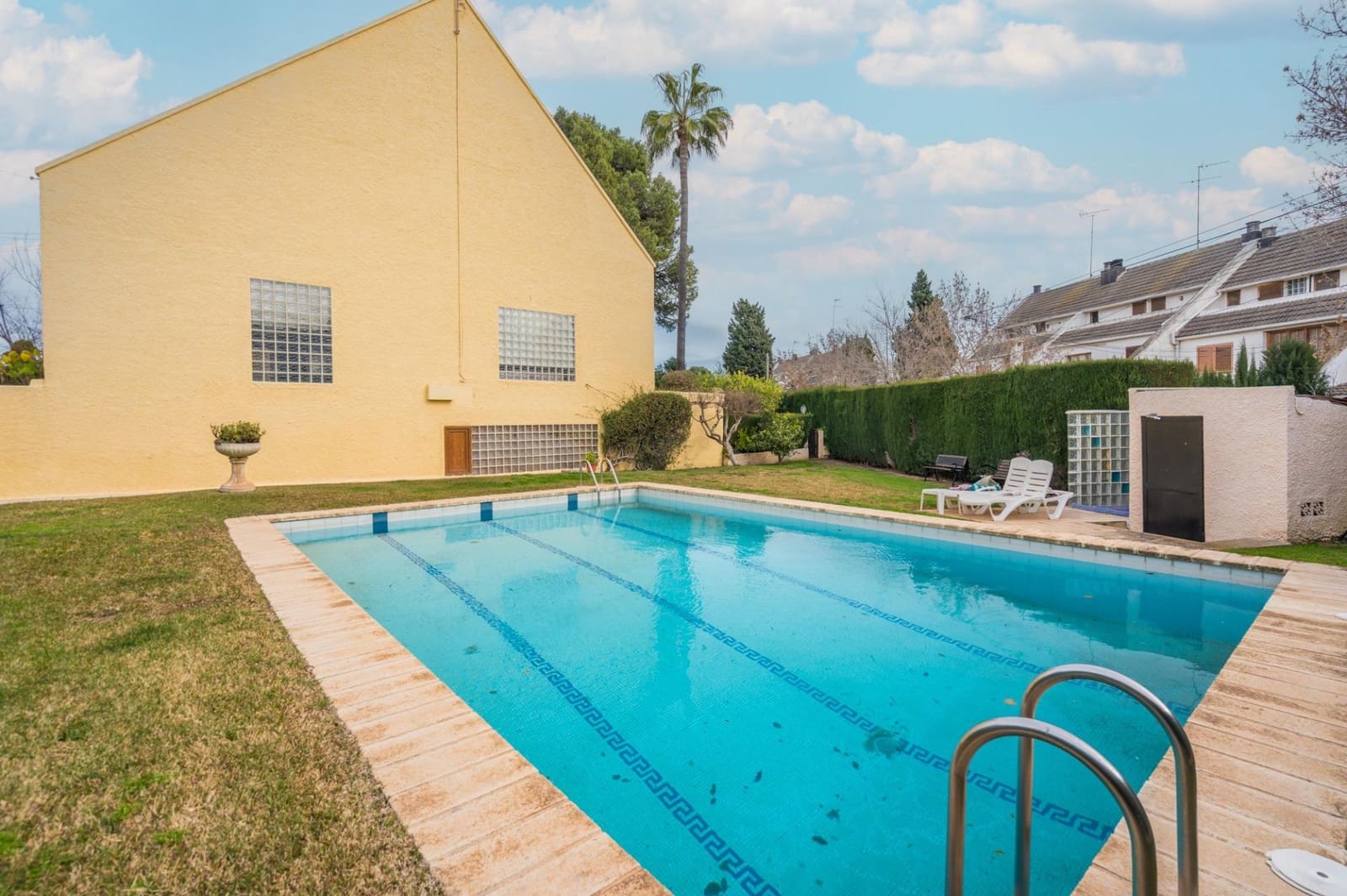 3 bedroom Terraced Villa for sale in La Canada with pool garage - € 460,000 (Ref: 9584516)