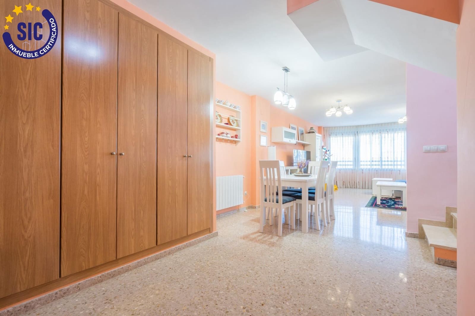 3 camera da letto Appartamento in vendita in La Pobla de Vallbona con garage - 290.000 € (Rif: 9627779)