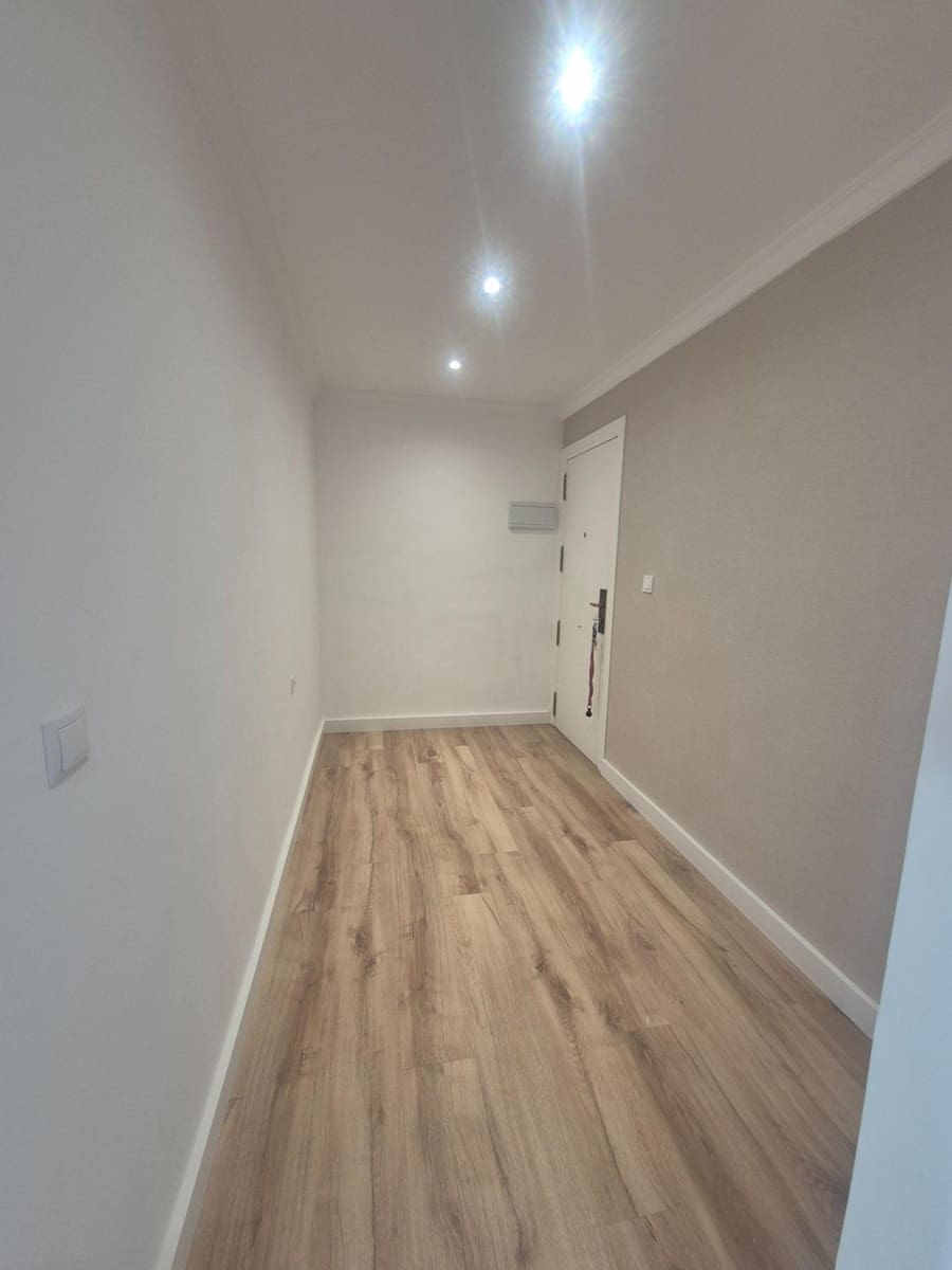 3 soveværelse Lejlighed til leje i Valencia by med garage - € 1.750 (Ref: 9630260)