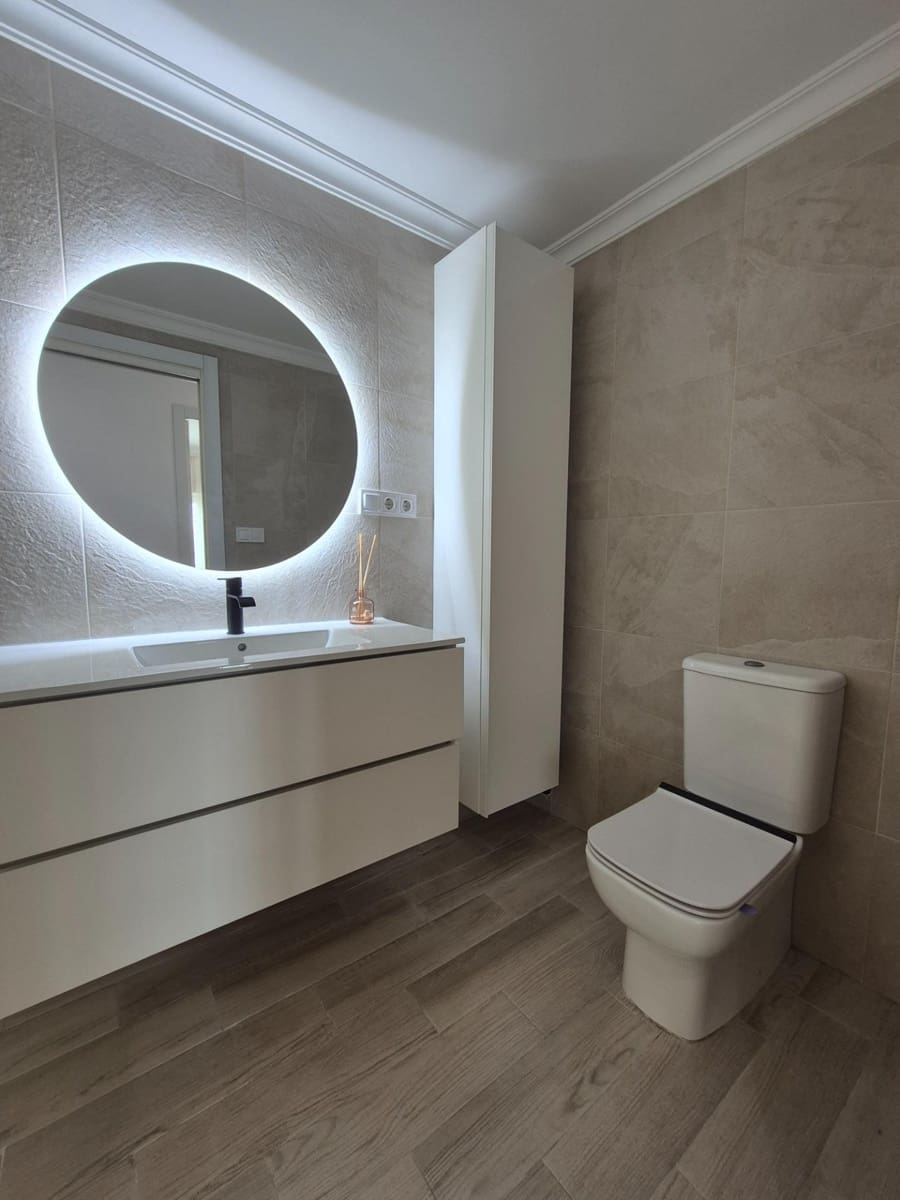 3 soveværelse Lejlighed til leje i Valencia by med garage - € 1.750 (Ref: 9630260)