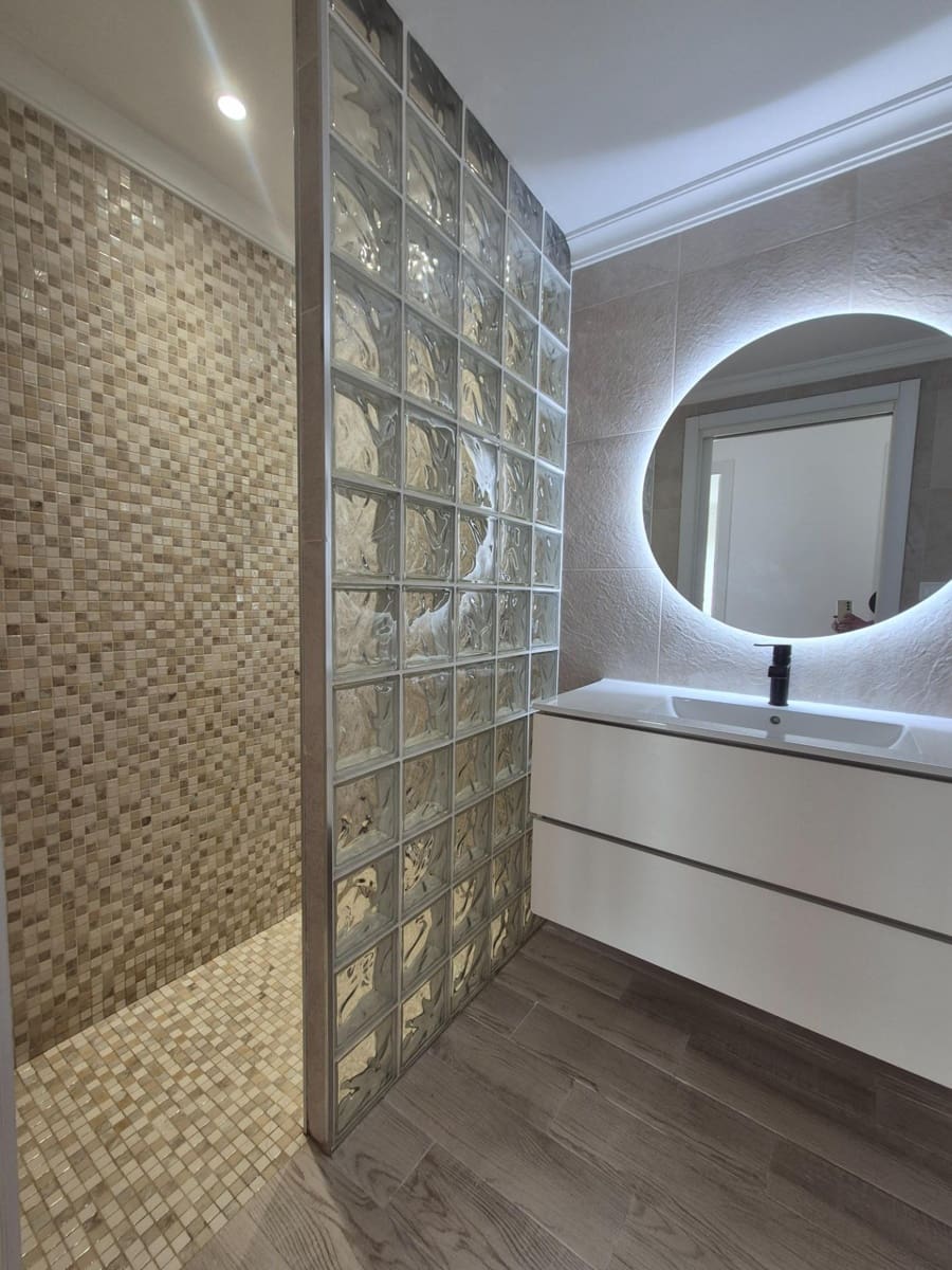 3 soveværelse Lejlighed til leje i Valencia by med garage - € 1.750 (Ref: 9630260)