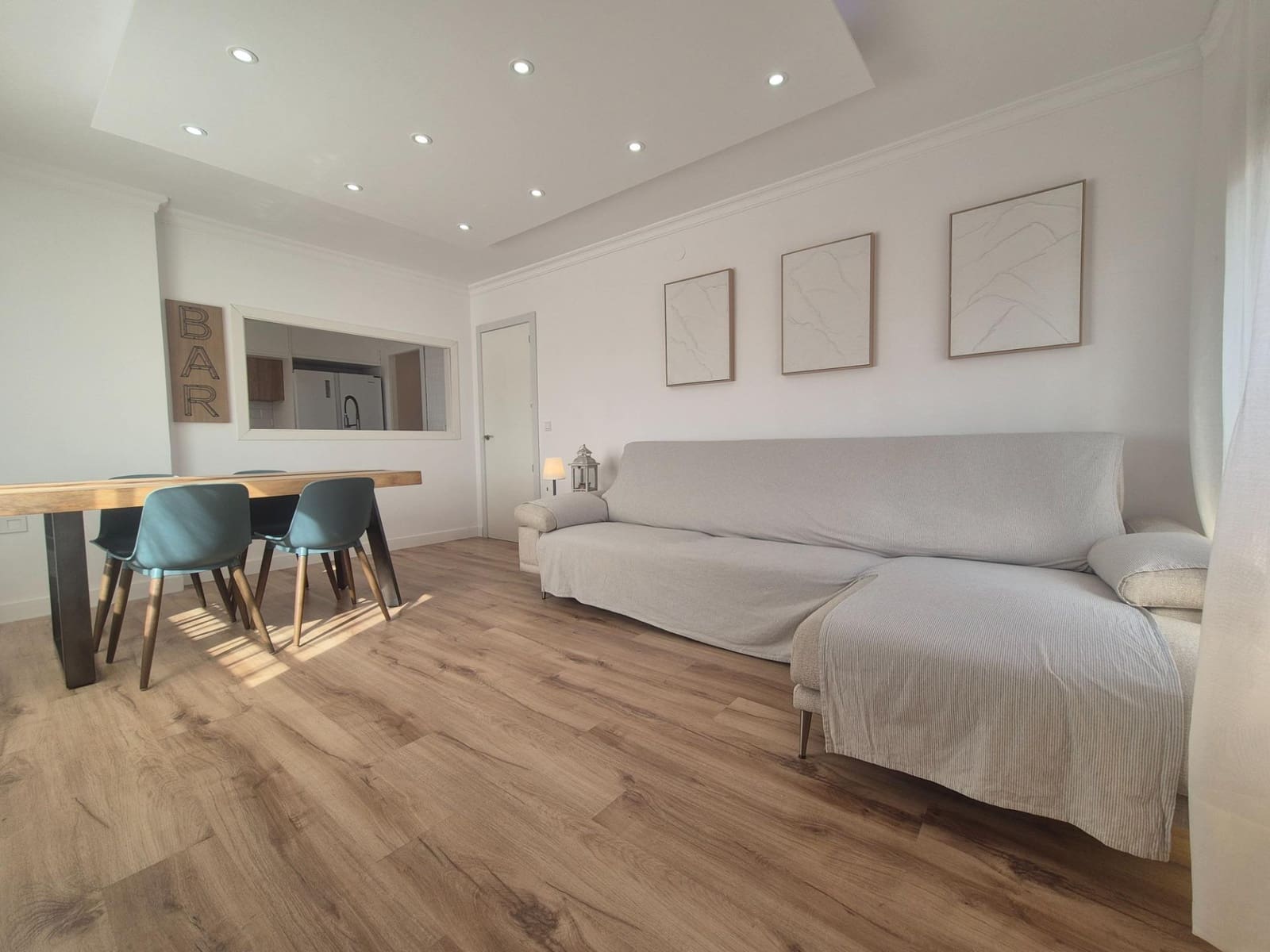 3 soveværelse Lejlighed til leje i Valencia by med garage - € 1.750 (Ref: 9630260)