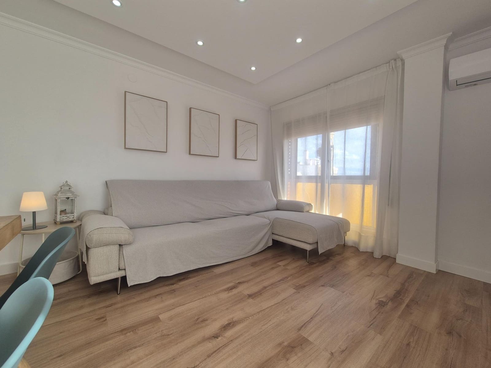 3 soveværelse Lejlighed til leje i Valencia by med garage - € 1.750 (Ref: 9630260)