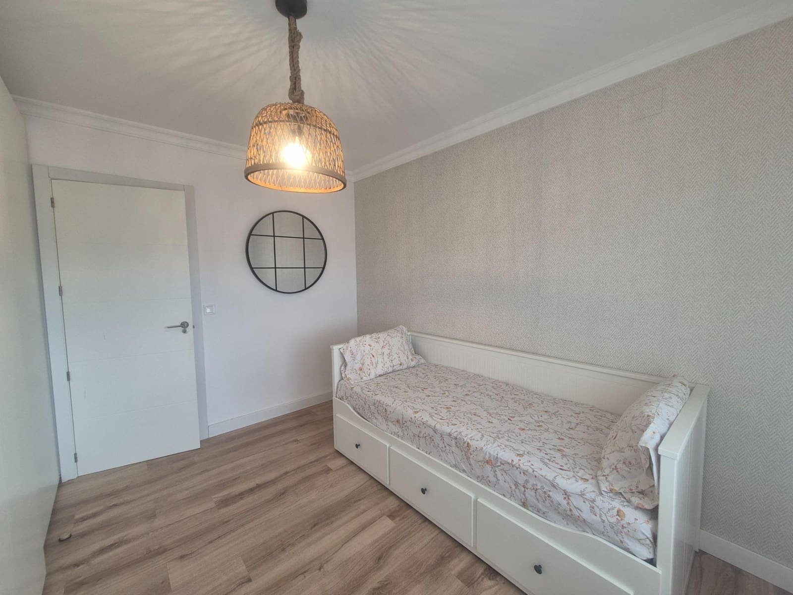 3 soveværelse Lejlighed til leje i Valencia by med garage - € 1.750 (Ref: 9630260)